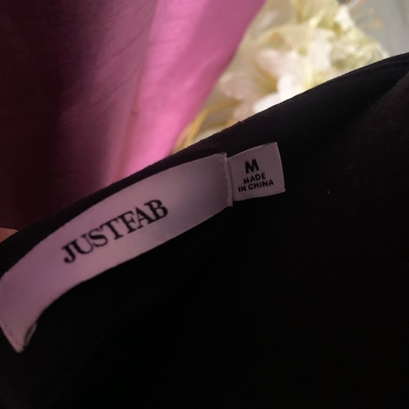 JustFab Sequin Skirt/ Party Skirt with Front Split Size M - Picture 4 of 5